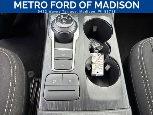 Used 2024 Ford Escape Active AWD/4WD image 16