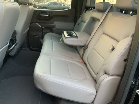 Used 2021 GMC Sierra 1500 SLT image 17