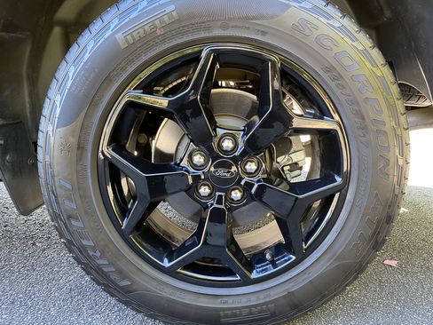 Used 2023 Ford Maverick Lariat w/ Equipment Group 500A Standard image 41