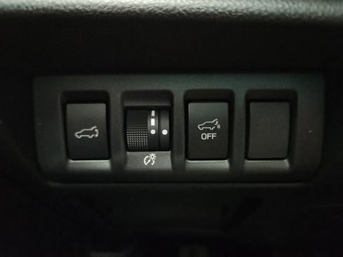 Certified 2025 Subaru Outback Touring XT w/ Popular Package #2 image 12