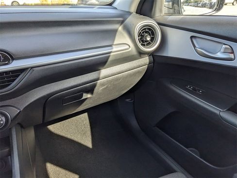 Certified 2024 Kia Forte LX image 18