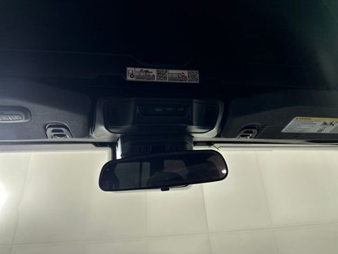 Used 2024 Jeep Wrangler Unlimited Rubicon 4xe image 24