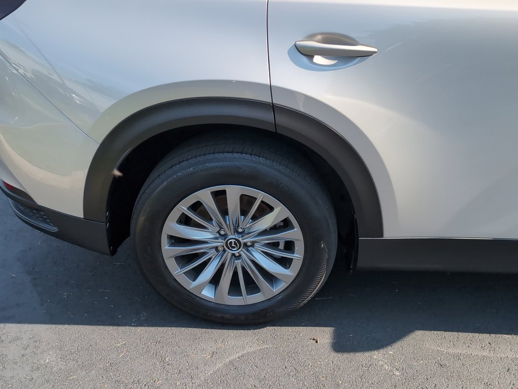 Certified 2024 MAZDA CX-90 3.3 Turbo w/ Preferred Package AWD/4WD image 4