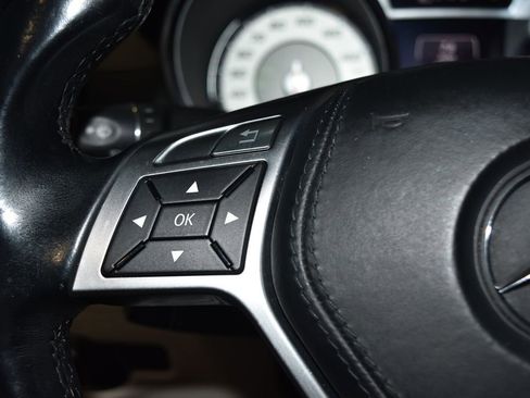 Used 2014 Mercedes-Benz SL 550 image 10