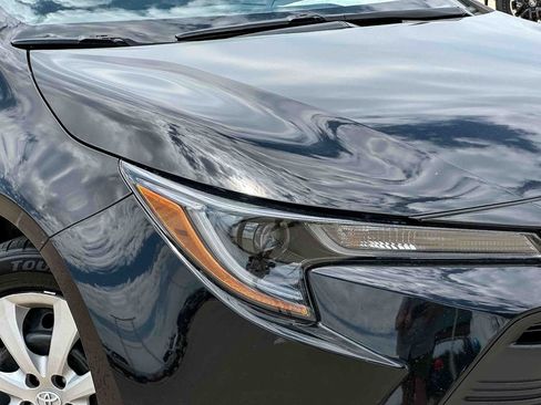 Used 2025 Toyota Corolla LE FWD image 10