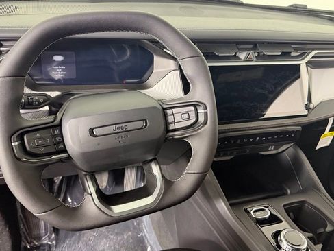 New 2026 Jeep Cherokee Limited AWD/4WD image 17