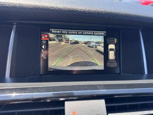 Used 2017 BMW X3 sDrive28i w/ M Sport RWD image 16
