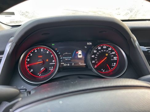 Used 2024 Toyota Camry XSE image 6