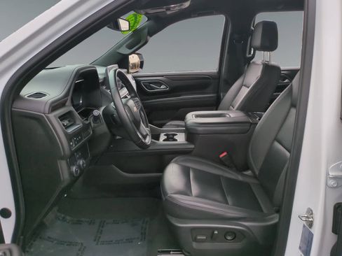 Used 2024 Chevrolet Tahoe LT image 9