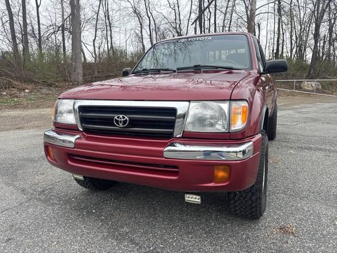 Used 1998 Toyota Tacoma 4x4 Xtracab V6 image 5