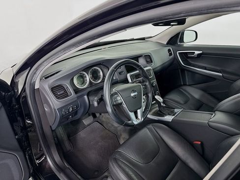 Used 2013 Volvo S60 T5 FWD image 4