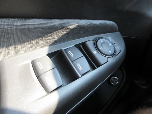 Used 2026 Buick Envista Avenir FWD image 27