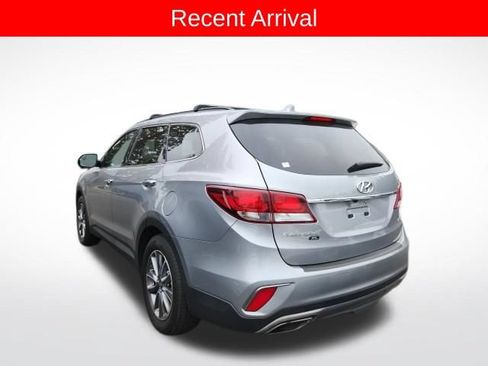 Used 2019 Hyundai Santa Fe XL SE AWD/4WD image 3