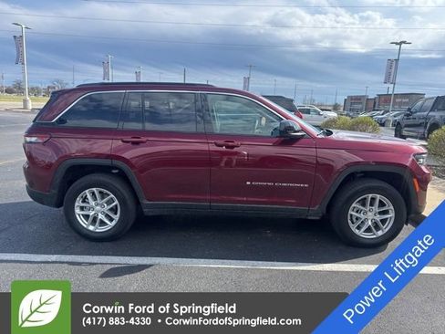 Used 2025 Jeep Grand Cherokee Laredo X w/ Luxury Tech Group I image 9