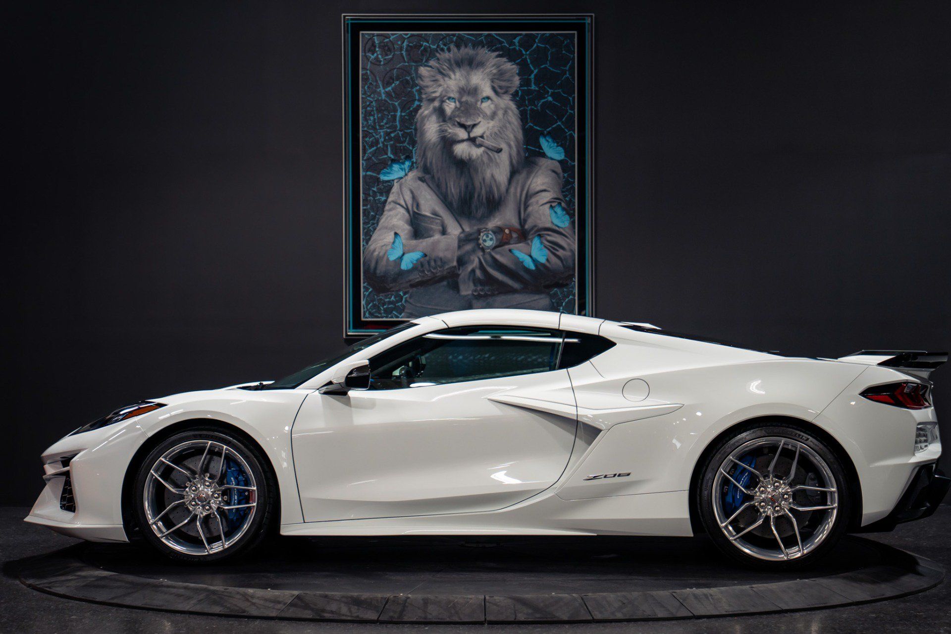 Used 2026 Chevrolet Corvette Z06 w/ Chrome Exterior Badge Package RWD image 56