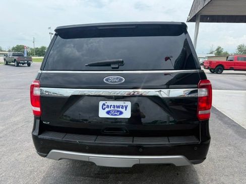Used 2019 Ford Expedition XLT w/ Equipment Group 202A RWD image 6