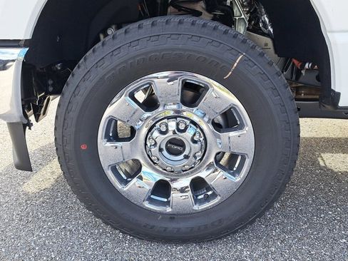 New 2026 Ford F250 Lariat w/ Lariat Premium Package image 6