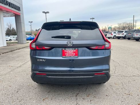 Used 2024 Honda CR-V EX image 4