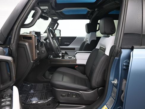 Used 2024 GMC Hummer EV 3X w/ Omega Edition AWD/4WD image 24
