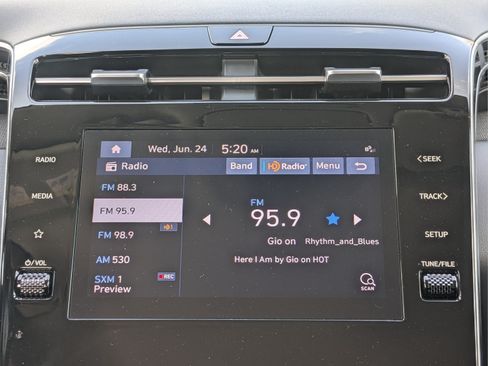 Used 2022 Hyundai Tucson XRT FWD image 17