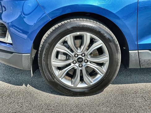 Used 2024 Ford Edge Titanium image 31