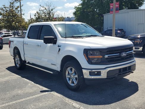 Used 2024 Ford F150 XLT w/ Mobile Office Package image 3