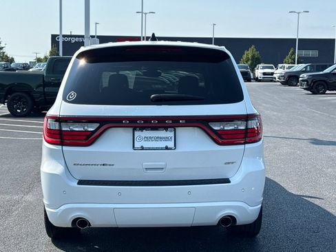 Used 2023 Dodge Durango GT RWD image 4