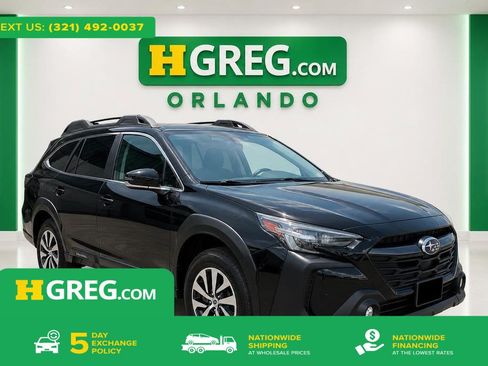 Used 2023 Subaru Outback Premium AWD/4WD image 1