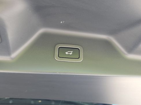 Used 2020 Land Rover Range Rover HSE AWD/4WD image 32