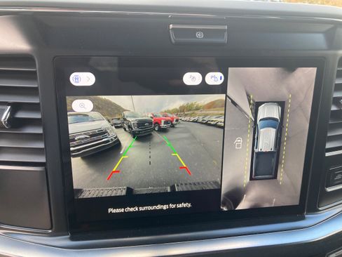 New 2026 Ford F250 Lariat image 22