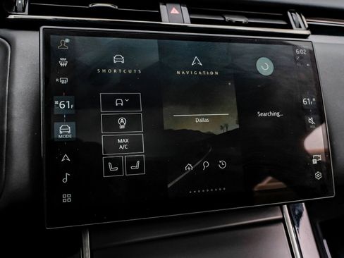 Used 2024 Land Rover Range Rover Velar Dynamic SE image 30