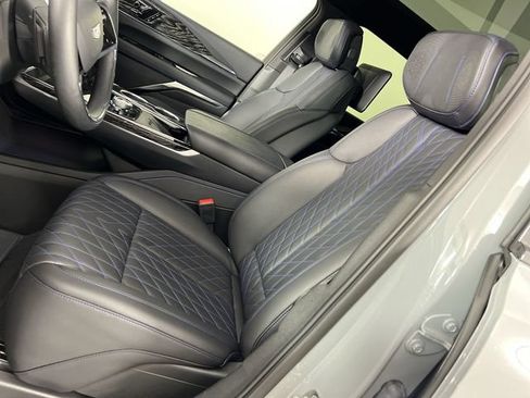 Used 2026 Cadillac Escalade IQ Sport 1 AWD/4WD image 19