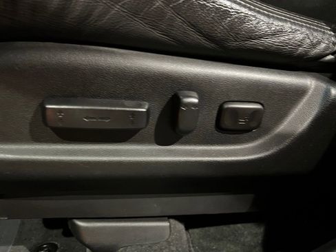 Used 2010 Acura RDX SH-AWD w/ Technology Package image 23