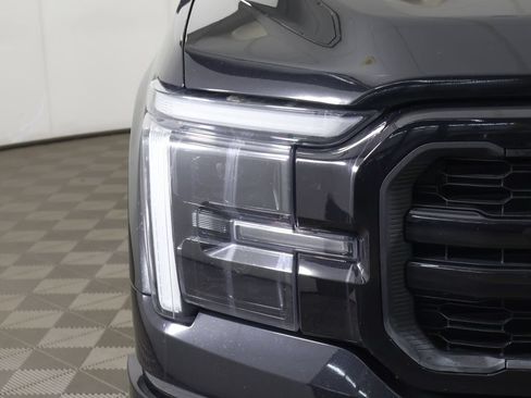 Used 2024 Ford F150 Lariat w/ Equipment Group 502A High AWD/4WD image 18