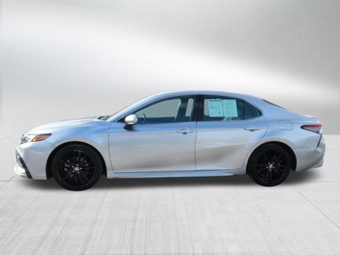 Used 2024 Toyota Camry XSE image 4