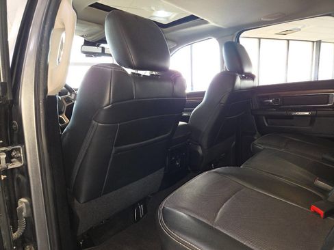 Used 2013 RAM 1500 Laramie w/ Convenience Group AWD/4WD image 24