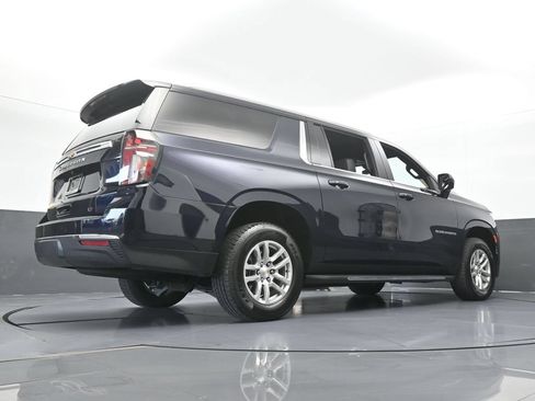 Used 2024 Chevrolet Suburban LT AWD/4WD image 62