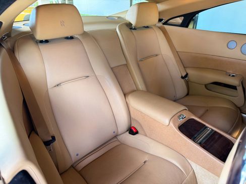 Used 2014 Rolls-Royce Wraith image 31