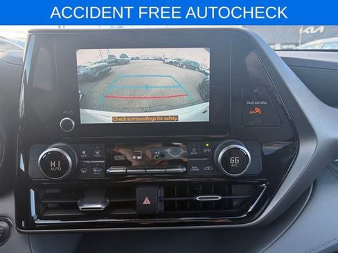 Used 2023 Toyota Highlander L image 6