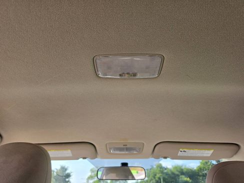 Used 2011 Toyota Corolla LE FWD image 41