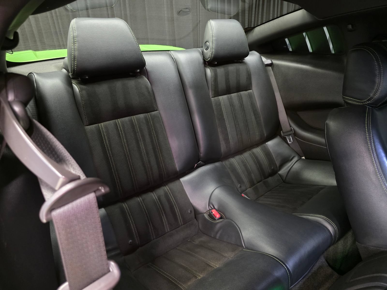 Used 2013 Ford Mustang GT Premium w/ Electronics Pkg RWD image 44