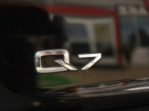 Used 2015 Audi Q7 3.0T S line Prestige AWD/4WD image 9