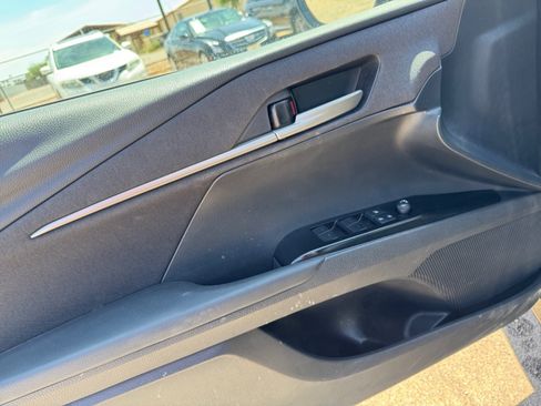 Used 2025 Toyota Camry LE FWD image 11