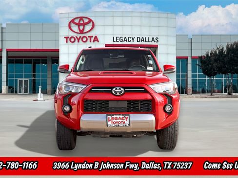 Used 2021 Toyota 4Runner TRD Off-Road Premium image 6