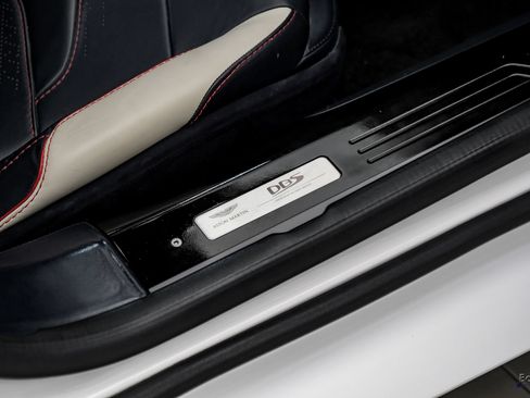 Used 2023 Aston Martin DBS Coupe RWD image 62