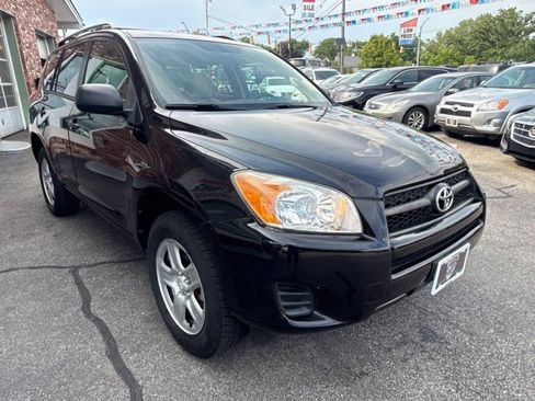 Used 2012 Toyota RAV4 4WD w/ Value Pkg image 3