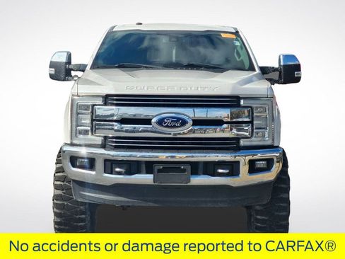 Used 2017 Ford F250 Lariat w/ Lariat Ultimate Package image 4