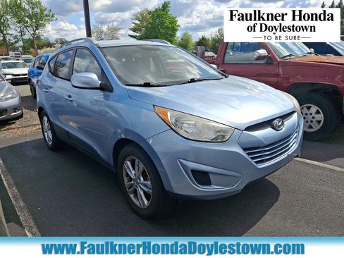 Used 2011 Hyundai Tucson GLS image 1