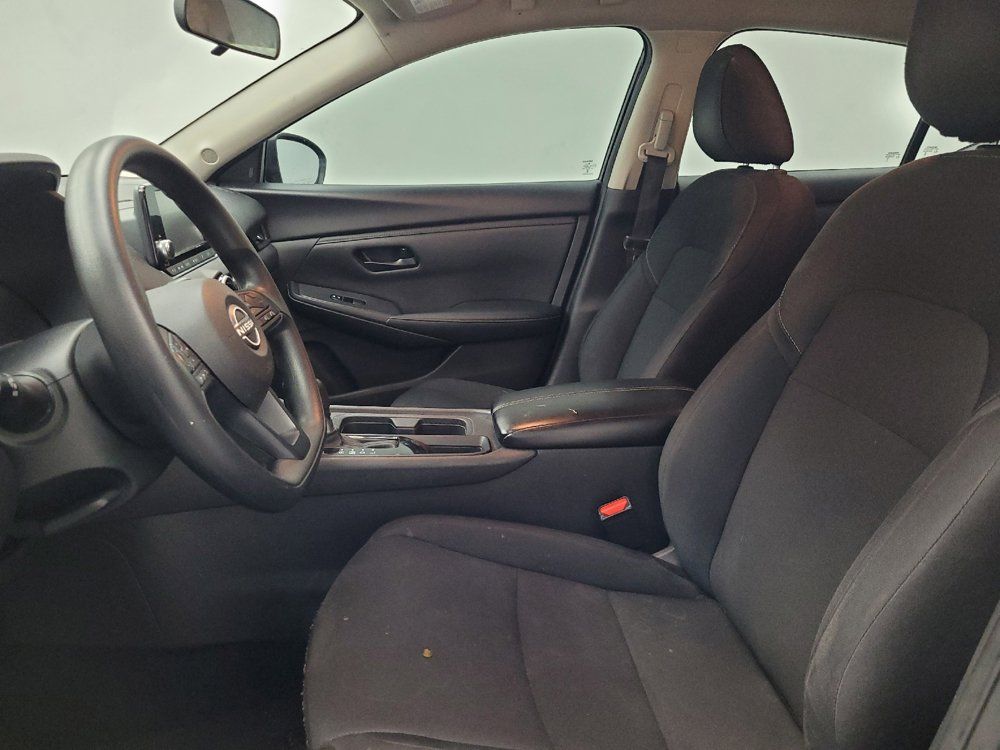 Used 2025 Nissan Sentra S FWD image 17