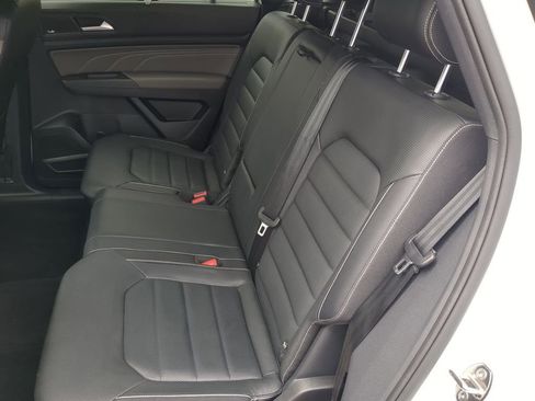 Used 2023 Volkswagen Atlas Cross Sport SEL Premium R-Line AWD/4WD image 18